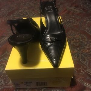 Women’s Shoes